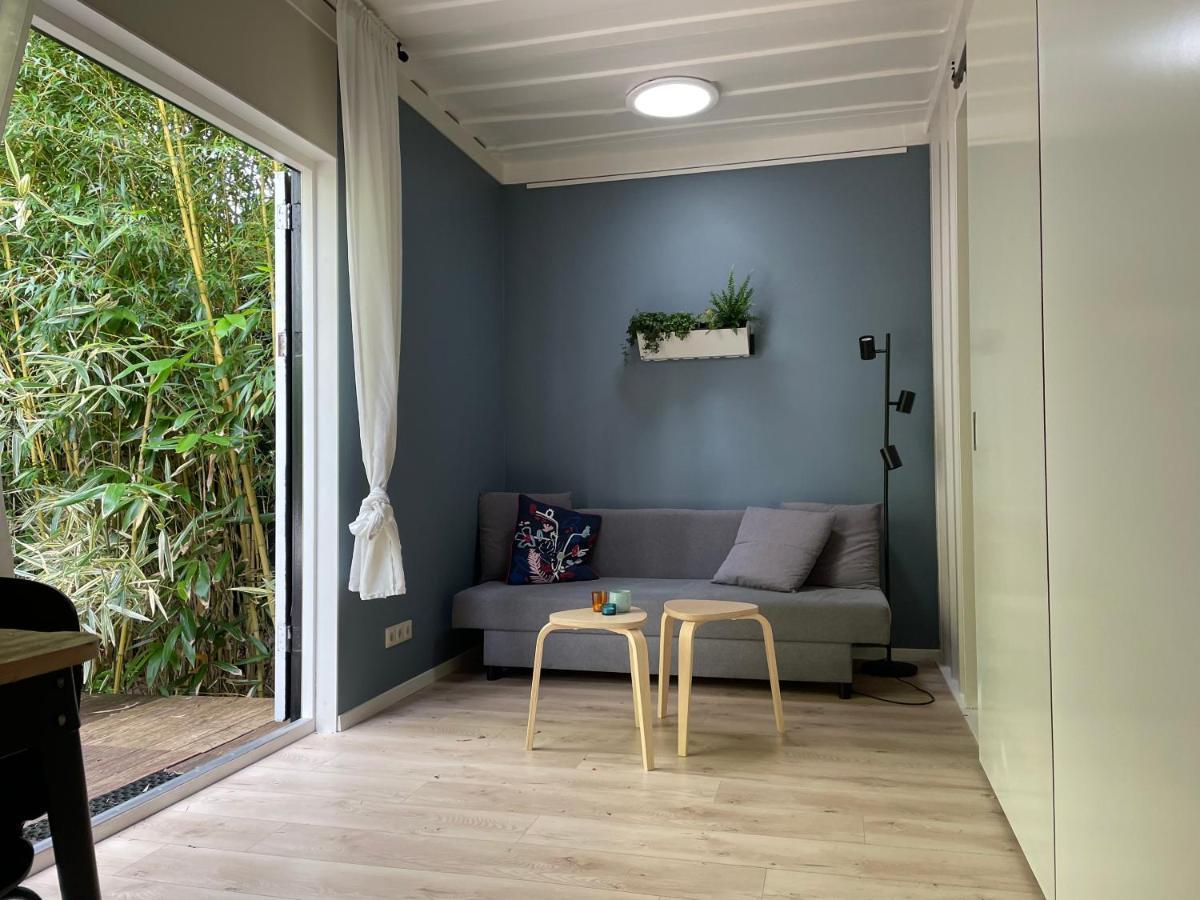 Tiny-House Van Zeecontainers Bij Het Bos Oranjewoud Eksteriør bilde
